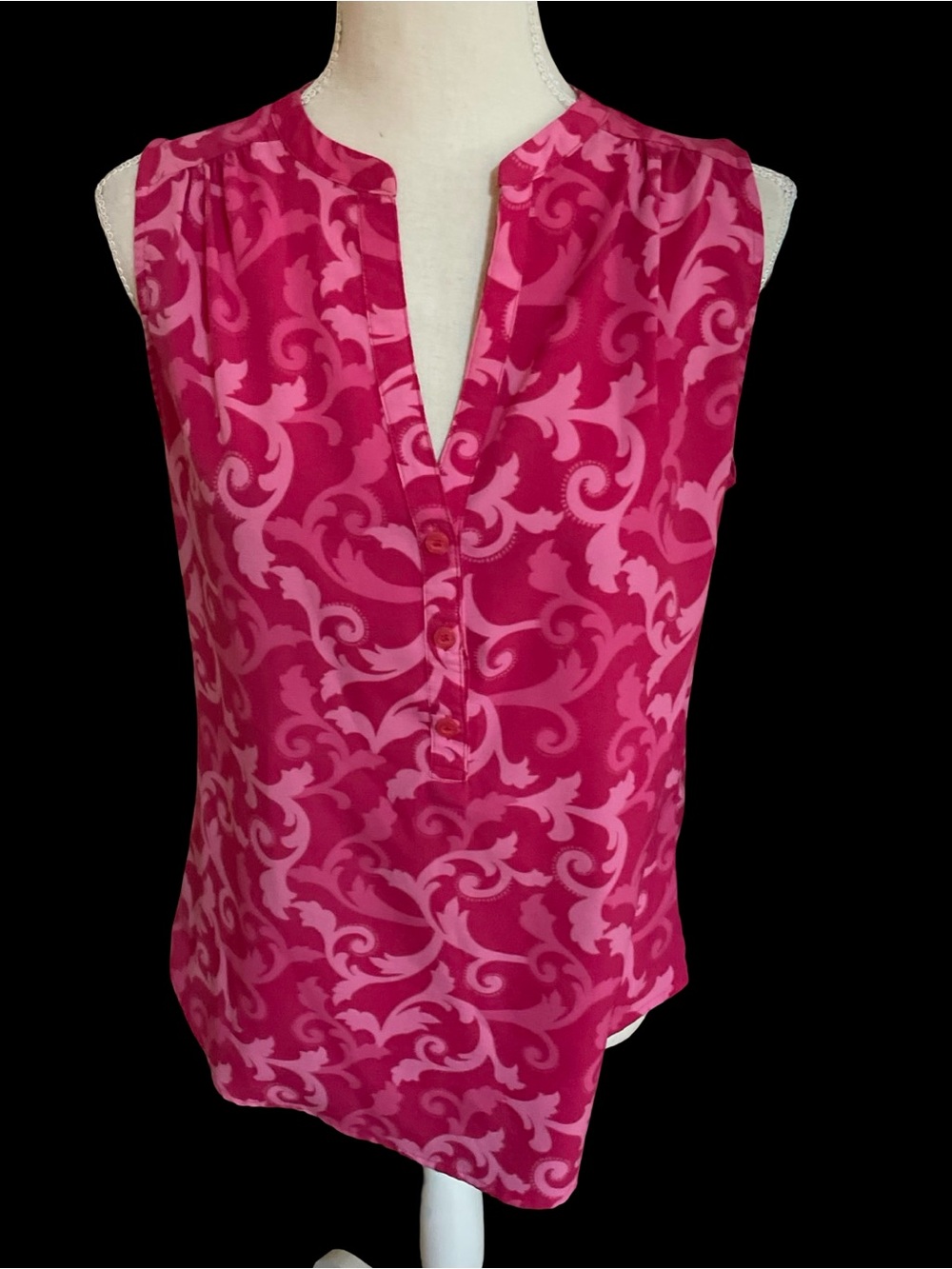 New York & Company pink sleeveless tank top scroll pattern sleeveless SMALL - Picture 2 of 11